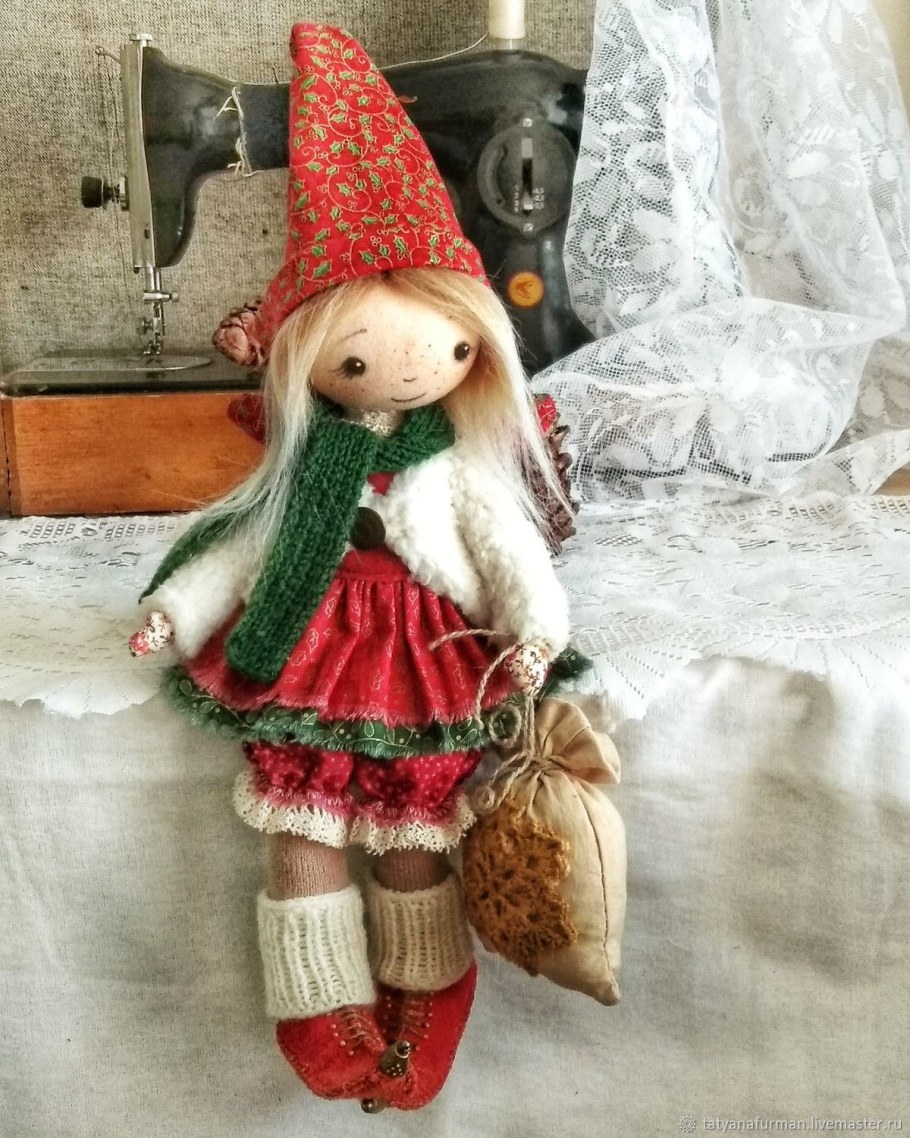 Авторская Новогодняя кукла