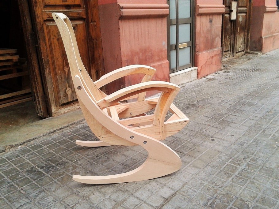 Шезлонг из фанеры