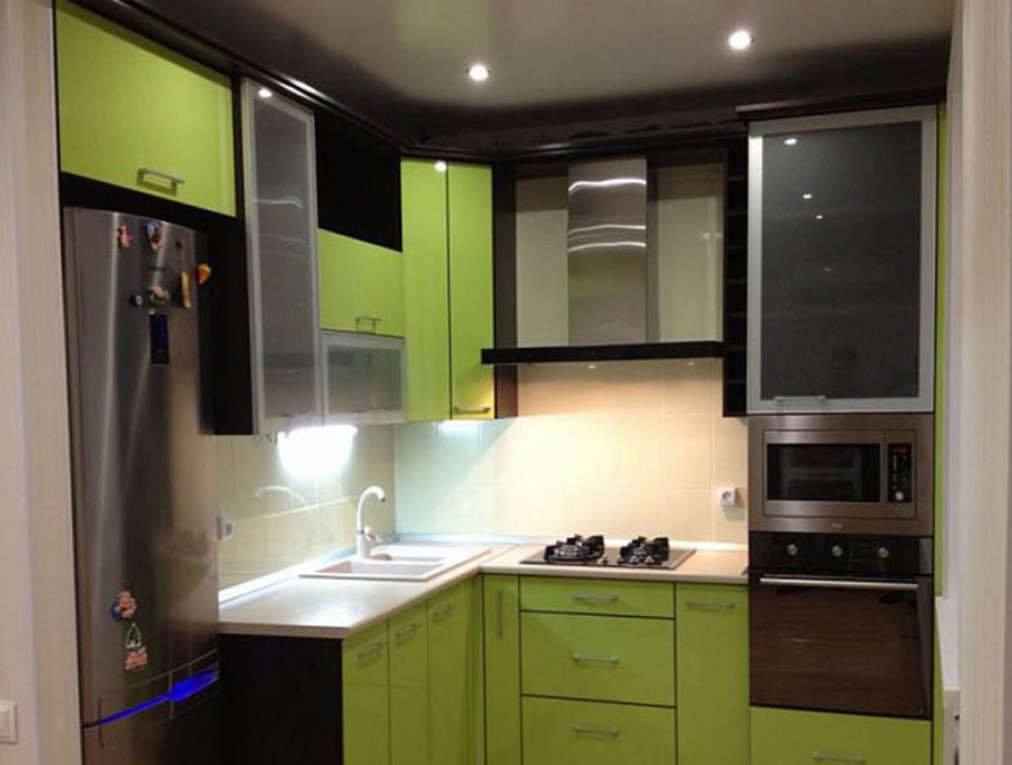 Угловые кухни в Хрущеву