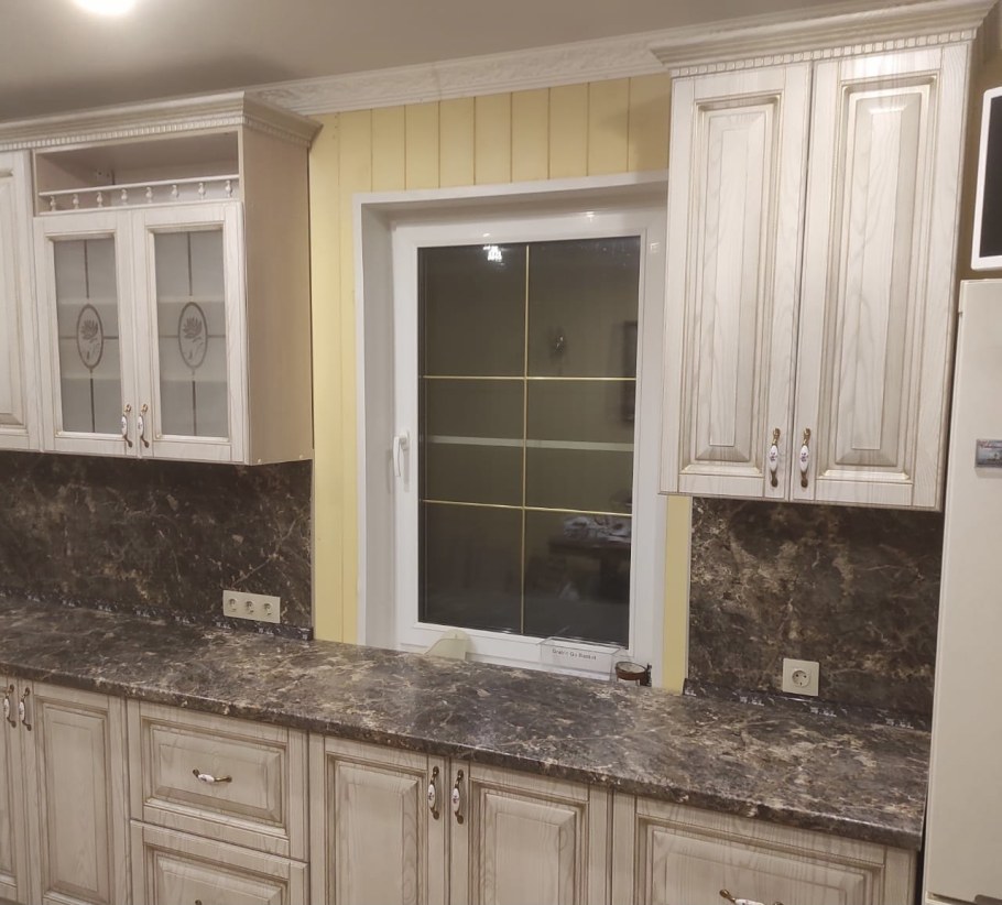 Королевский опал столешница