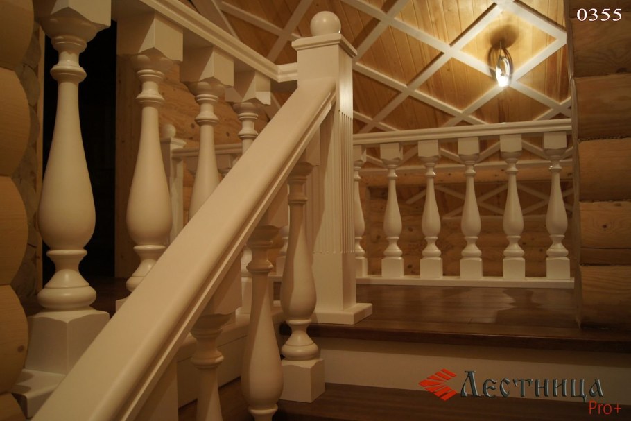 Ставрос балясины из дуба