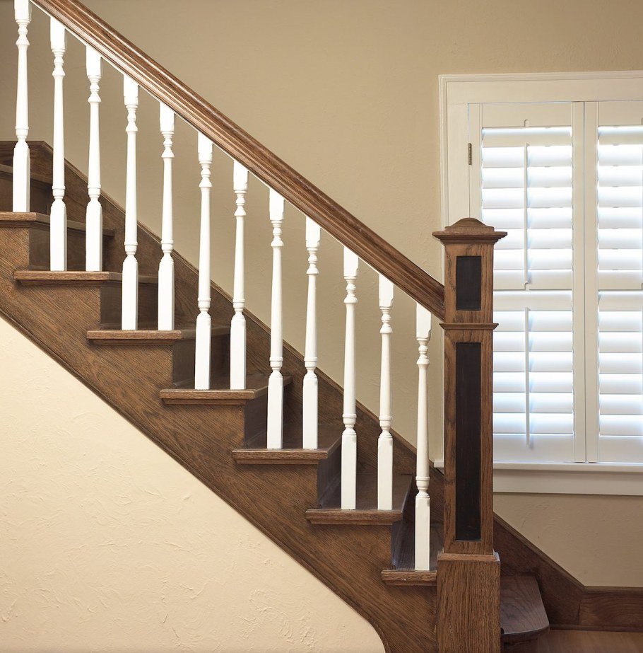 Деревянные балясины для лестниц