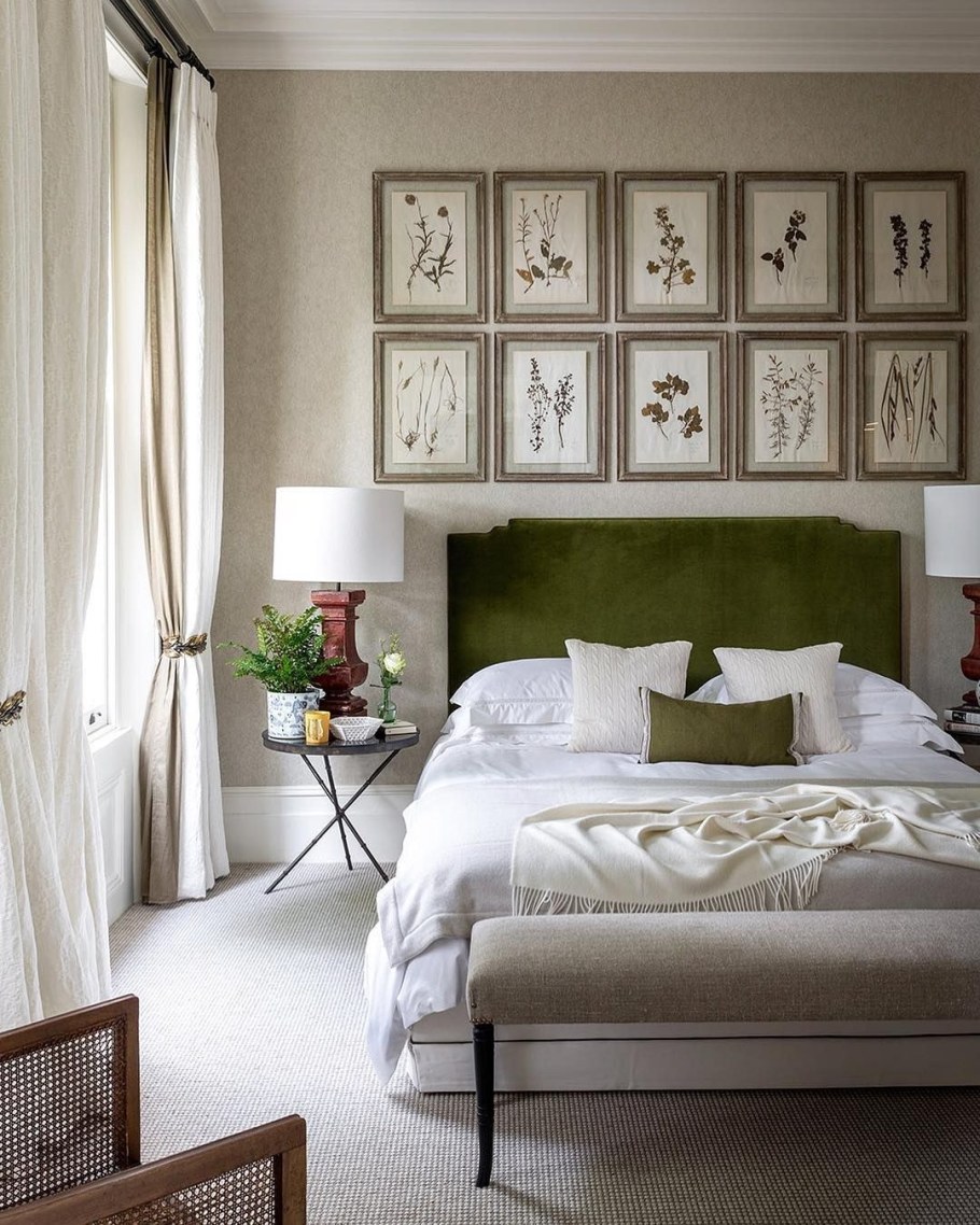 Украшение на стену в спальню