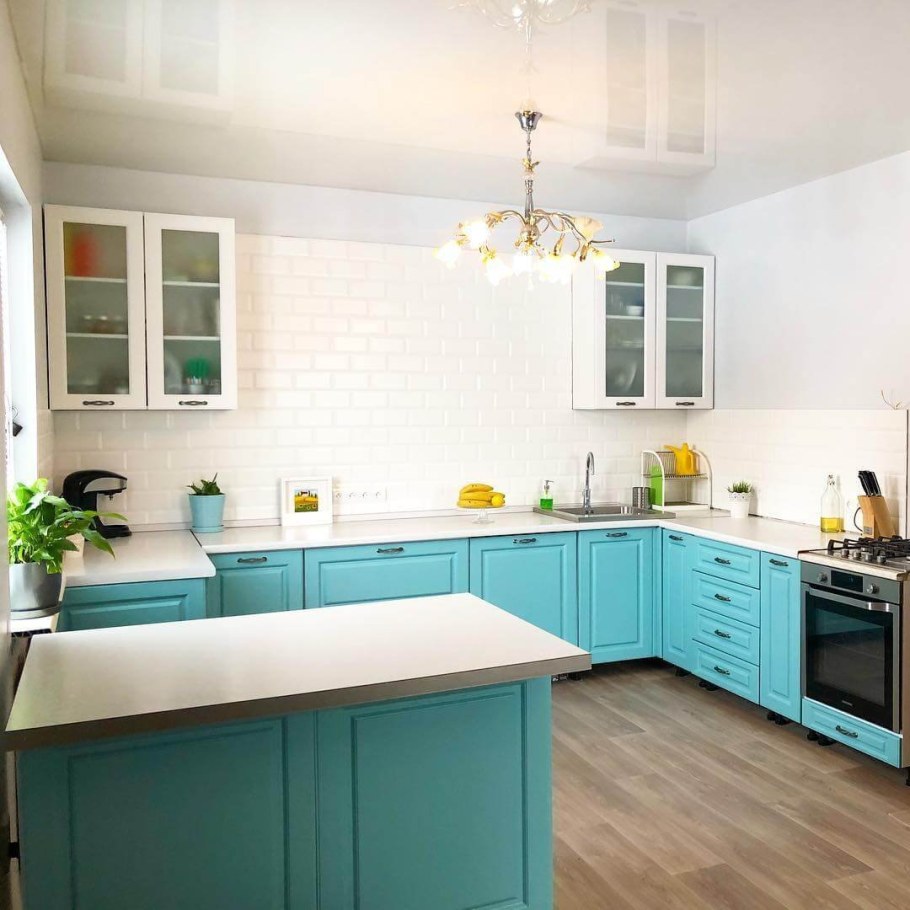 Кухня в бирюзовом цвете