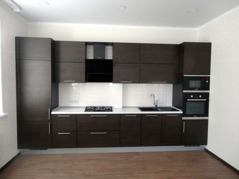 Встроенная кухня прямая 3 метра