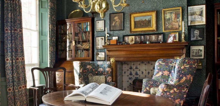 Мебель в стиле Уильяма Морриса