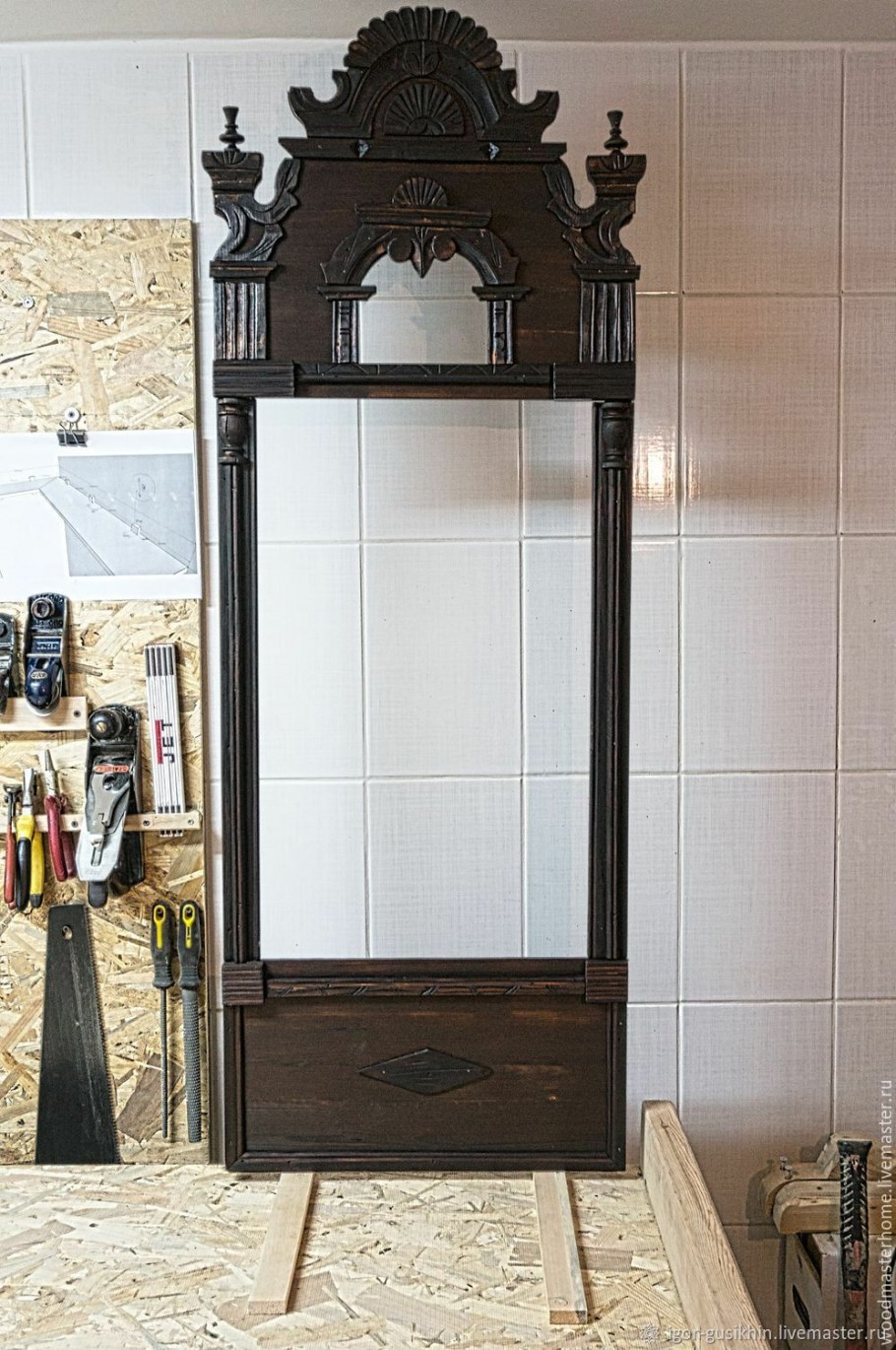 Старинное зеркало