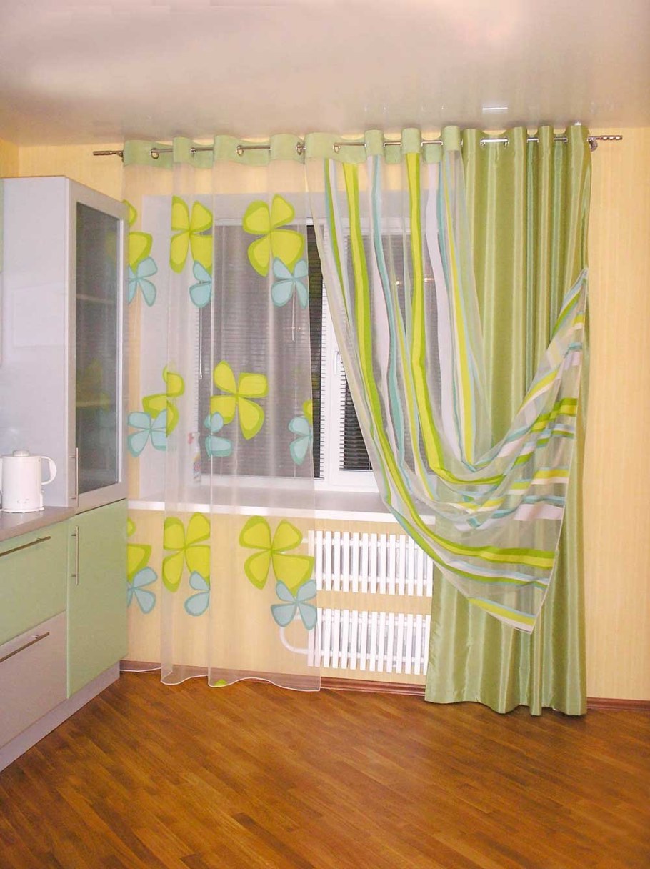 Салатовые шторы на кухню