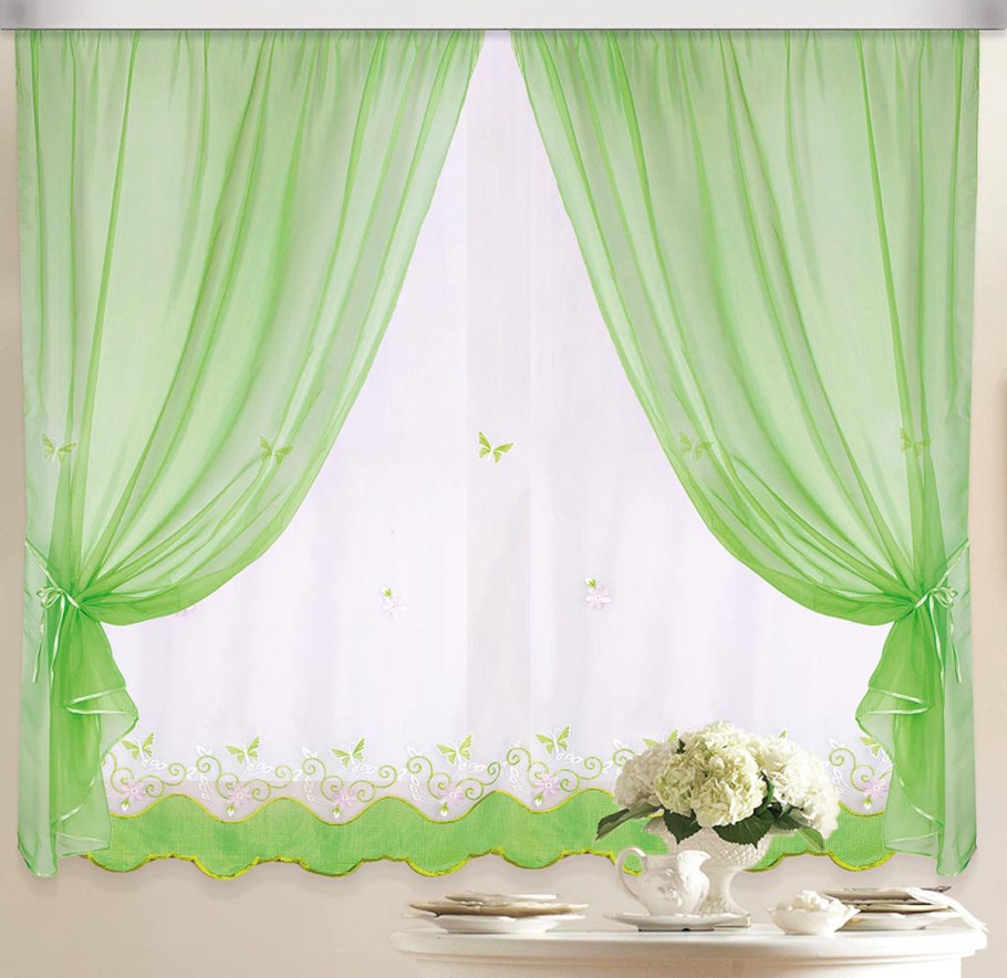 Зеленые шторы на кухню