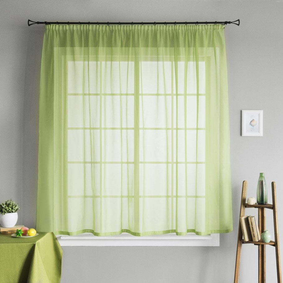 Салатовые шторы
