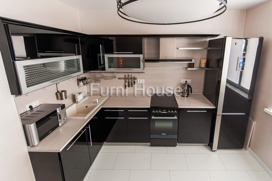 Угловые кухни