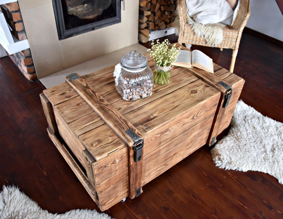 Ящики в интерьере