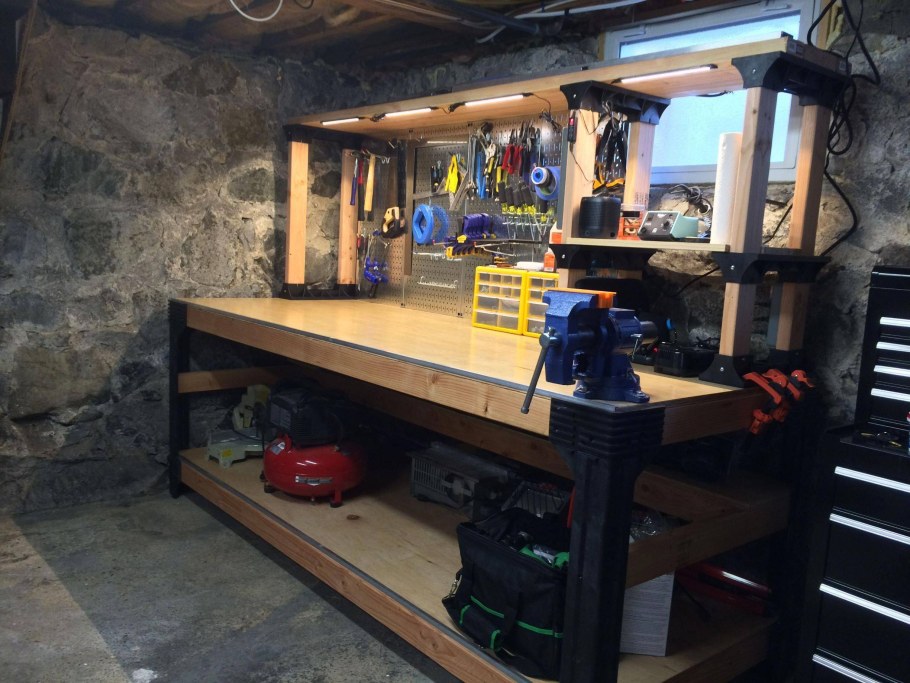 Мастерская в подвале гаража