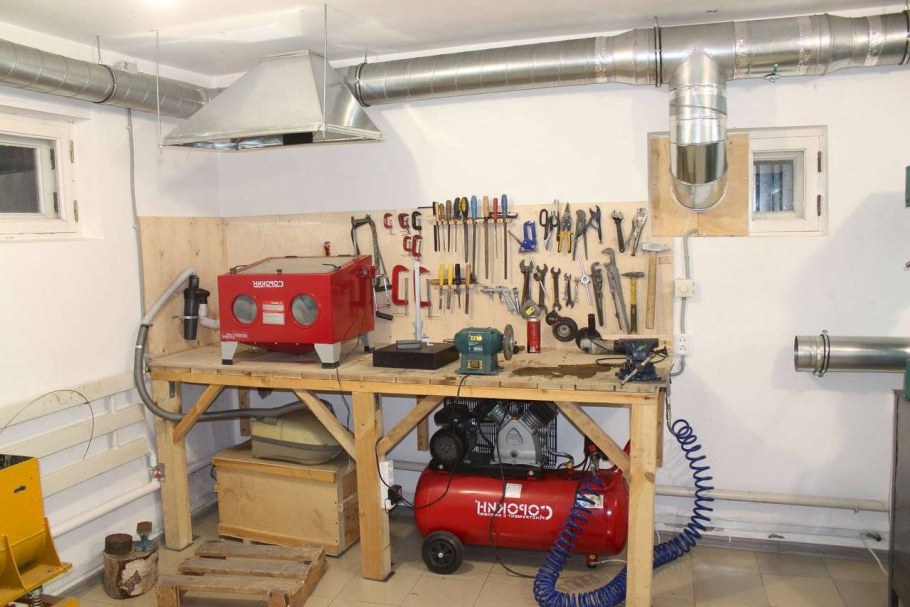 Оборудование гаража под мастерскую