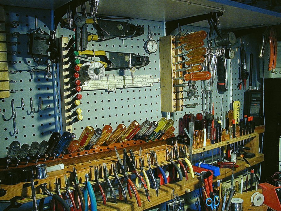 Оборудование мастерской