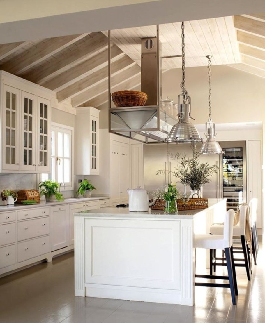 Кухня взпгородном доме