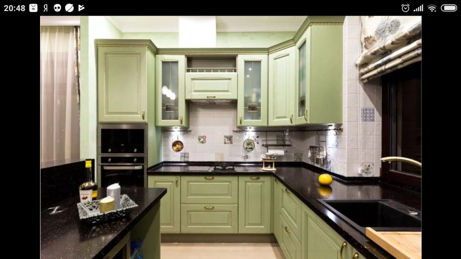 Кухонный гарнитур фисташкового цвета