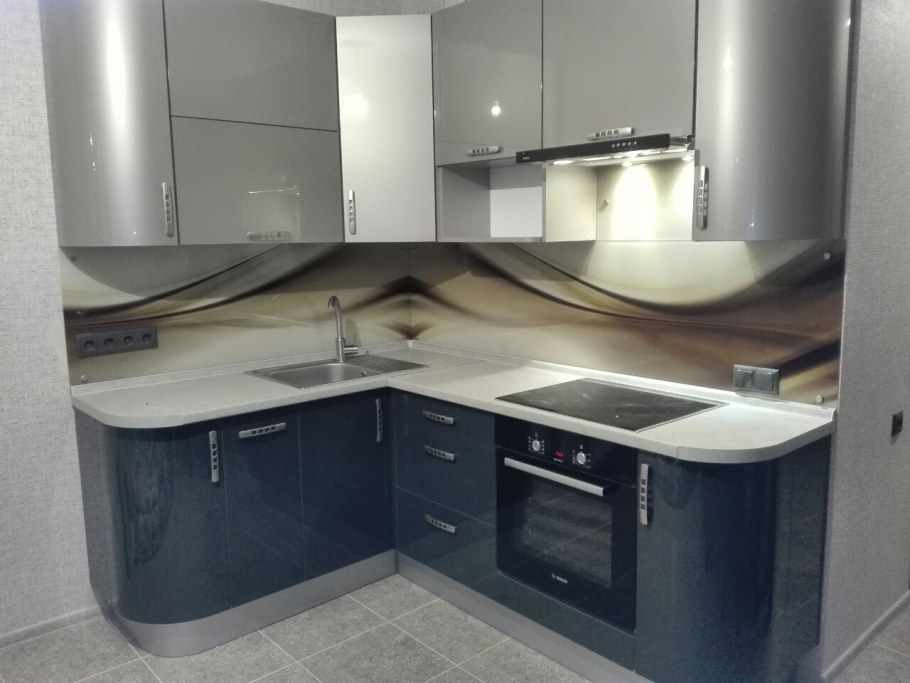 Кухня цвет металлик