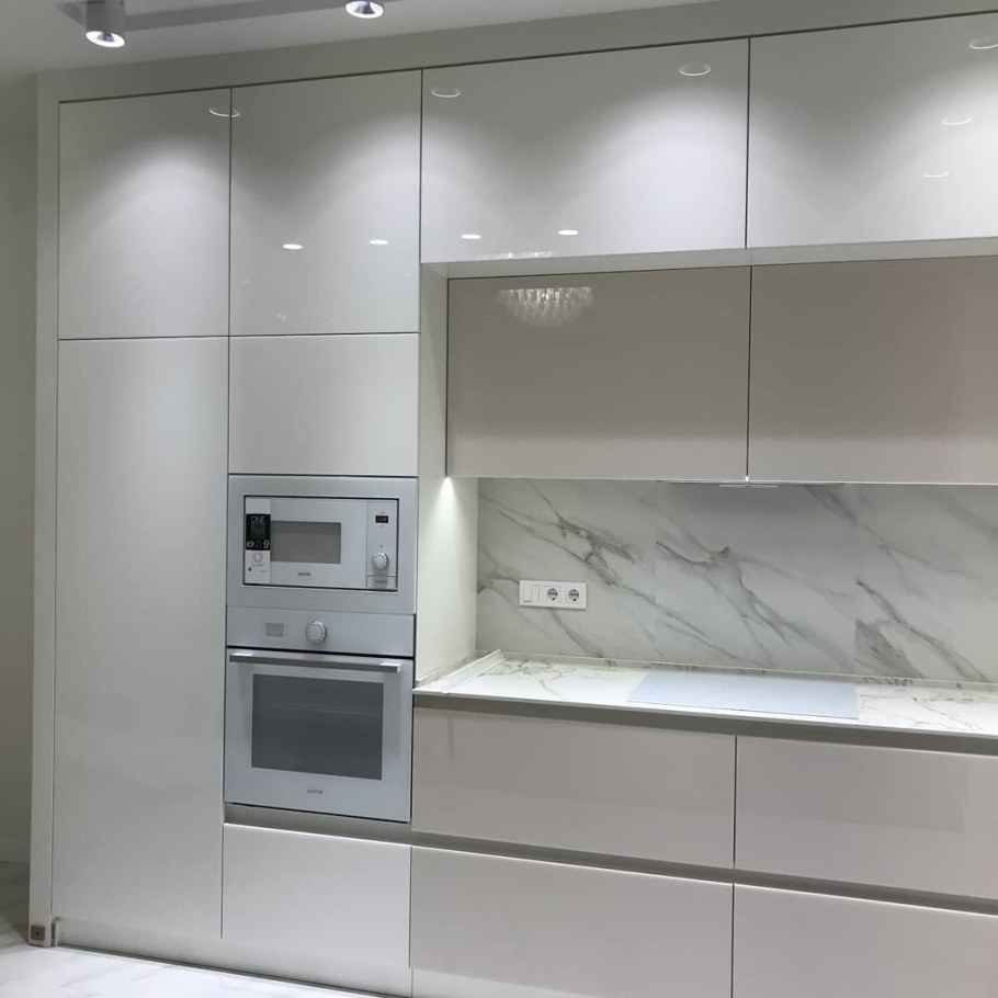 Фасад кухни белый глянец