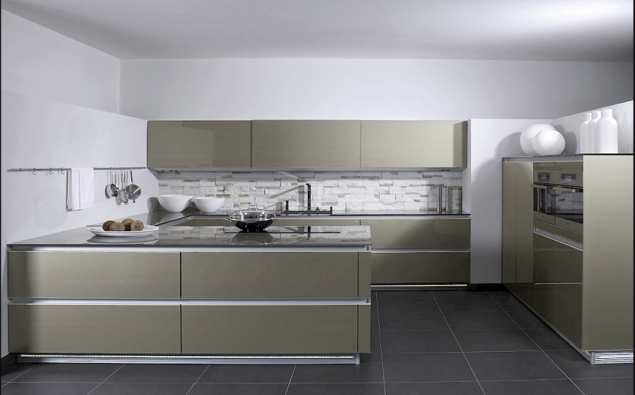 Фасады Рехау для кухни