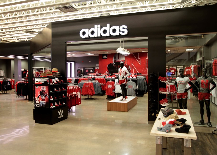 Adidas Outlet