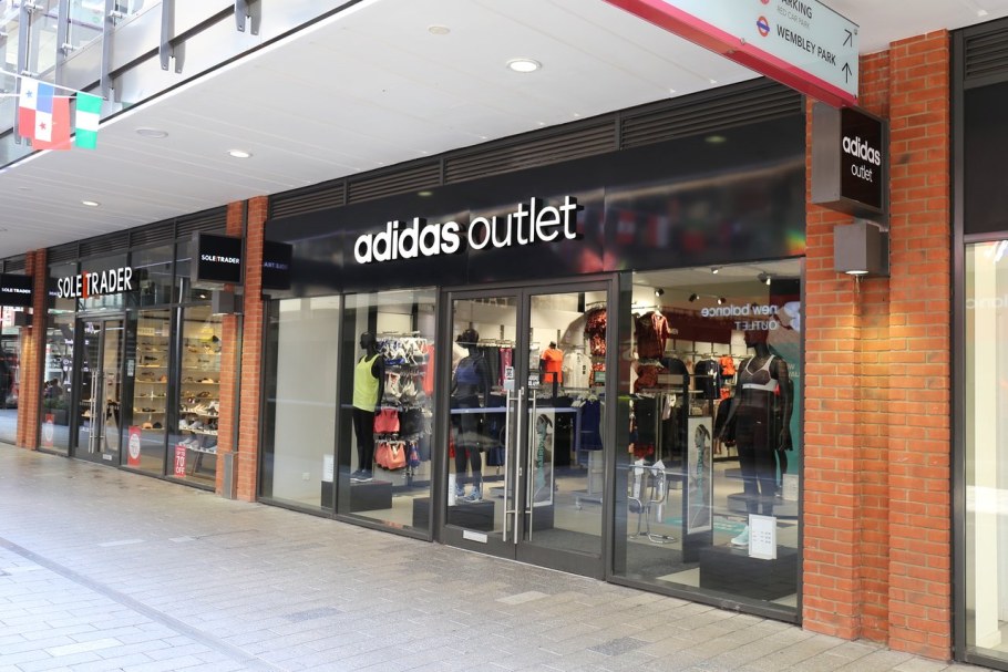 Молл адидас