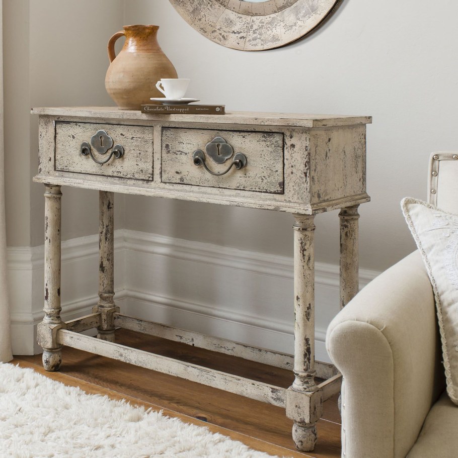 Мебель в винтажном стиле