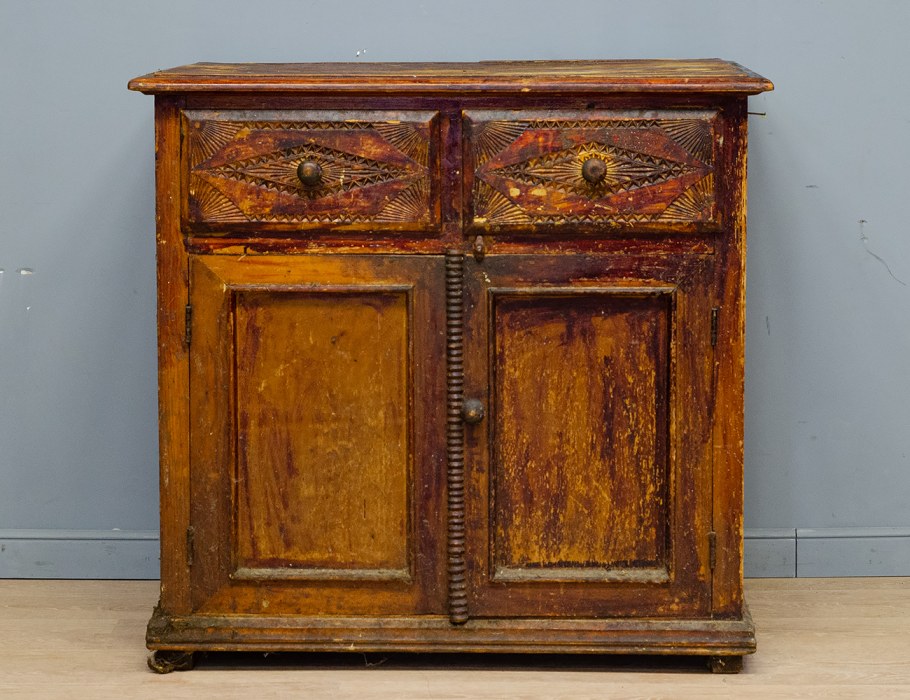 Антикварная тумба