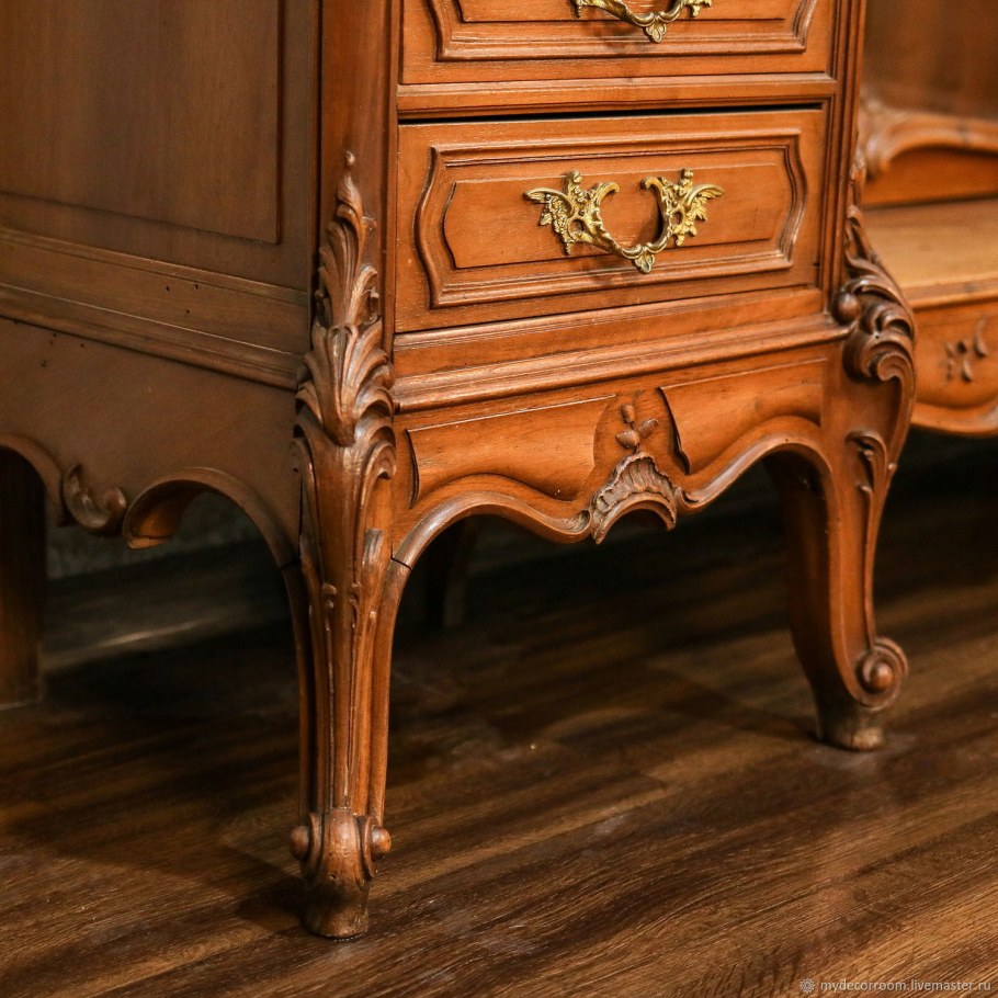 Трюмо антикварное