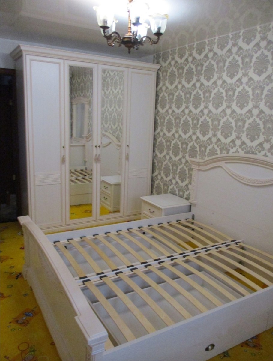 Лючия светлая