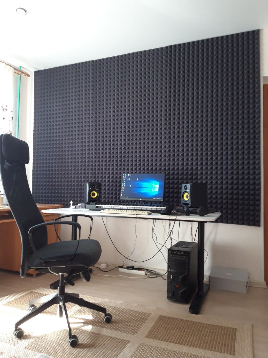 Акустический поролон в интерьере