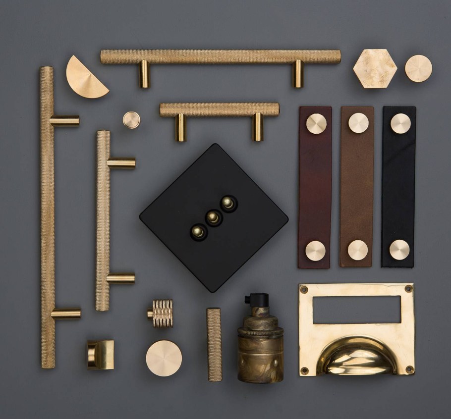 Мебельная фурнитура ручки Brass