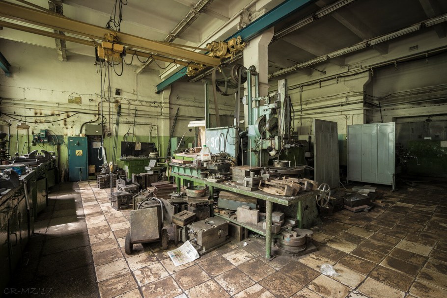 Луганский электромашиностроительный завод