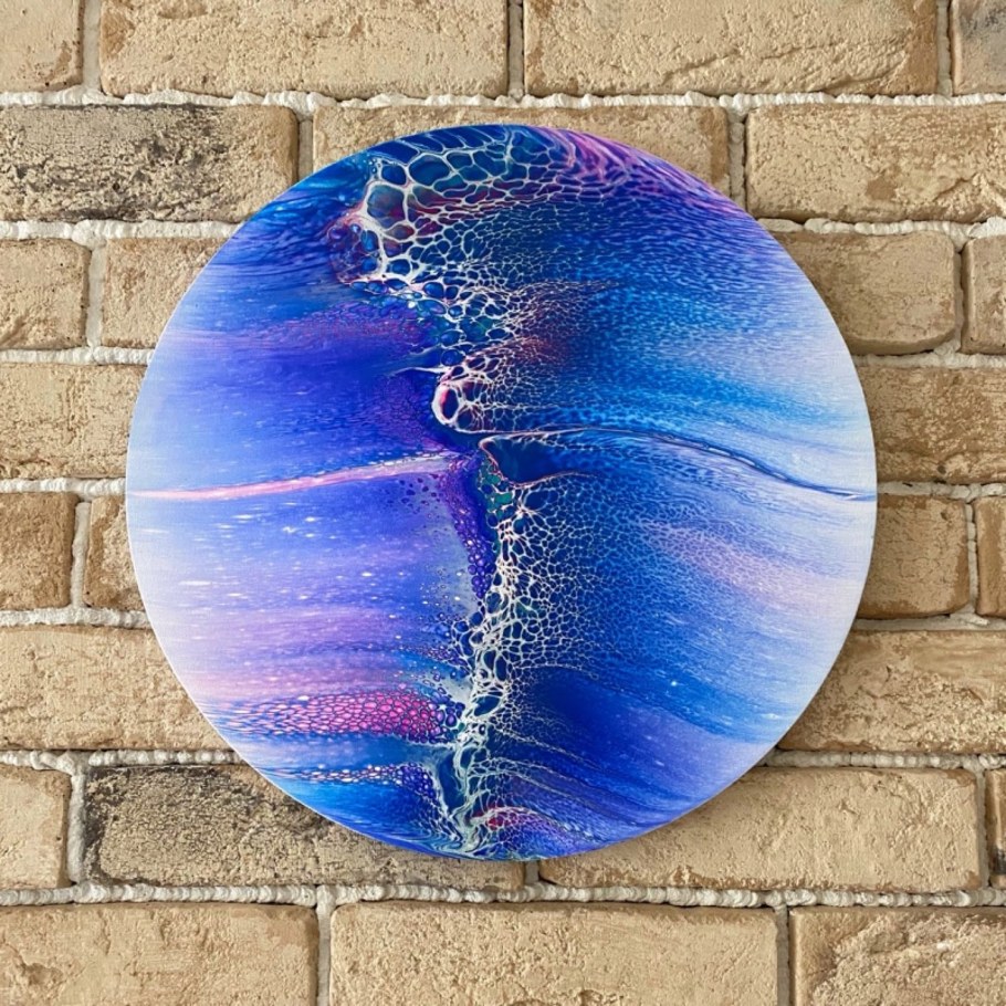 Круглые интерьерные картины акрилом