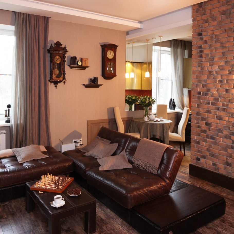 Декор коричневой стены