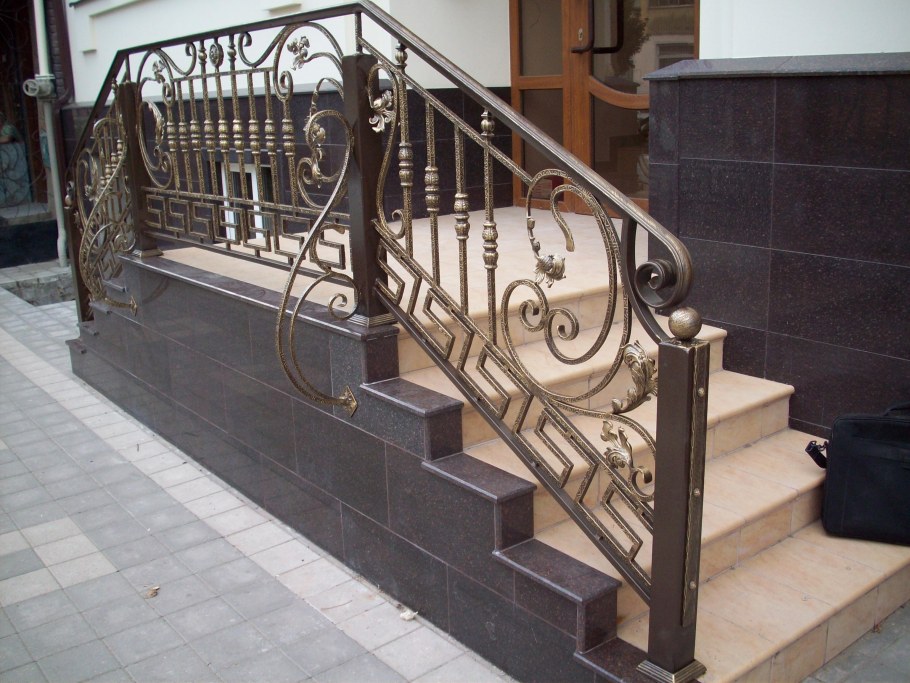 Темир зиналар