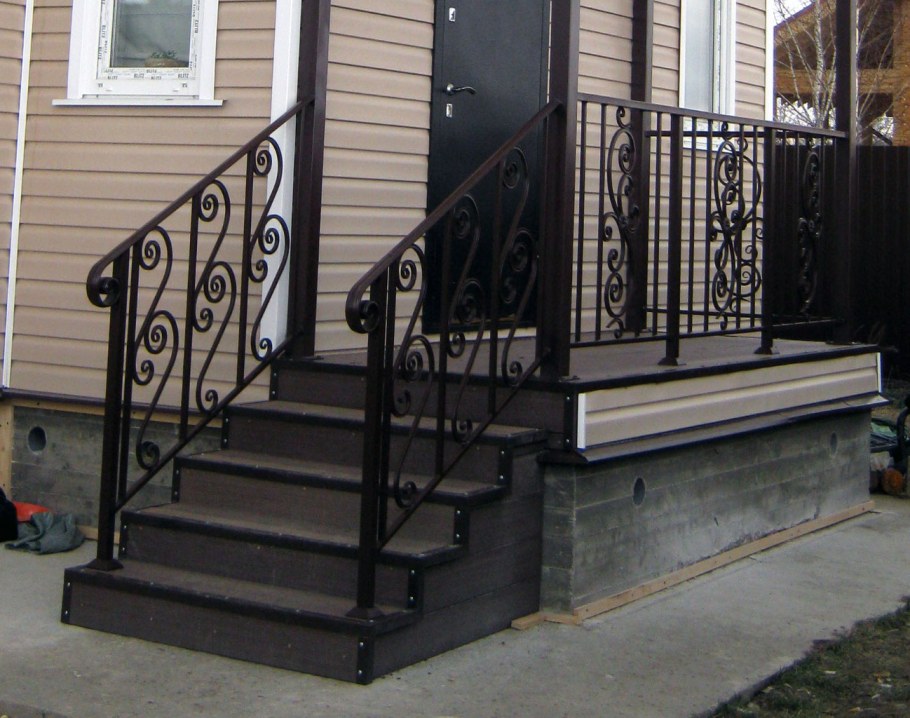 Ограждение крыльца