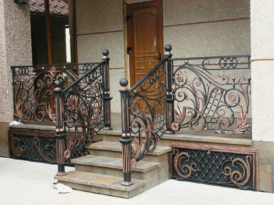 Кованое крыльцо