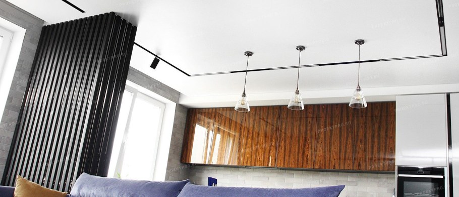 Потолок с теневым профилем в интерьере