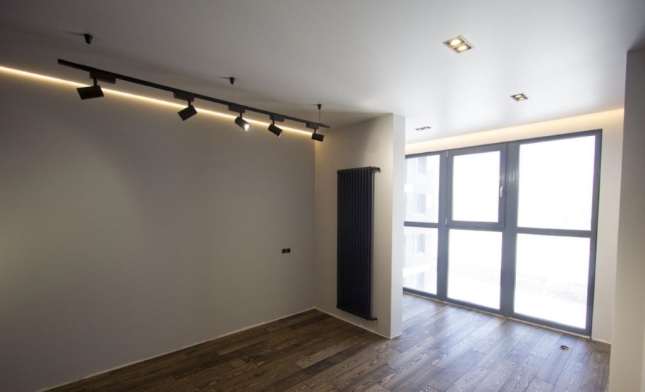 Теневой потолок натяжной в интерьере