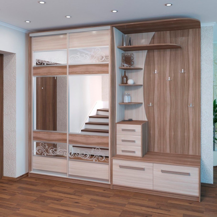 Прихожая со шкафом купе и вешалками