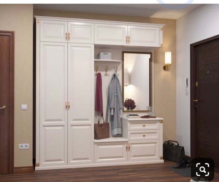 Шкаф в прихожую