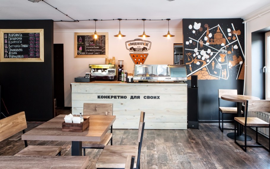 Красивый интерьер пиццерия