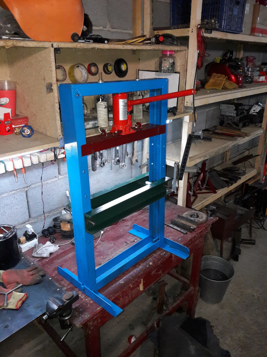 Гидропресс для гаража