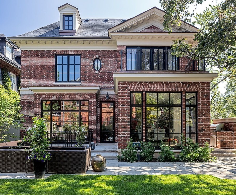 Особняк Джордана Белфорта