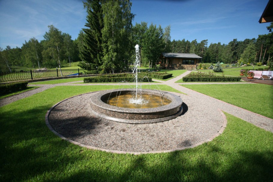 Фонтан Некрасовский сквер