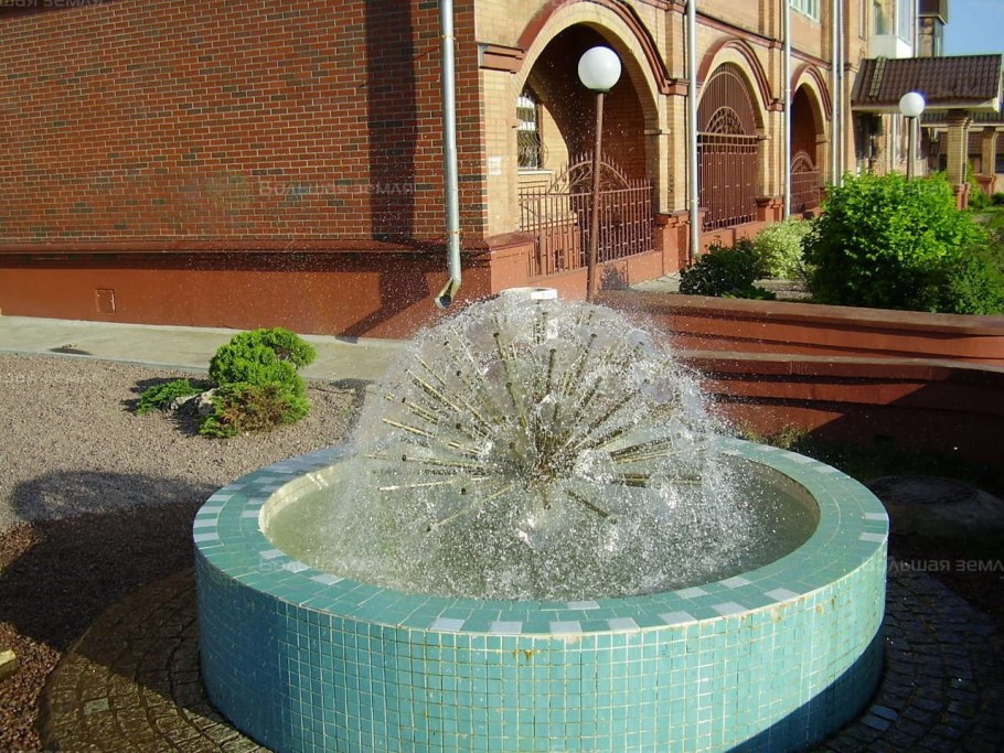 Фонтанчик в частном доме