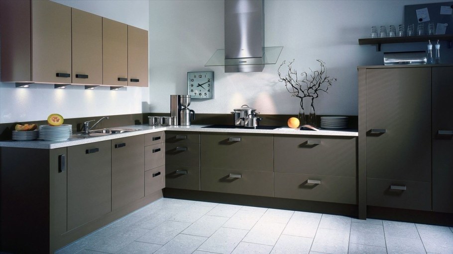 Серый кухонный гарнитур