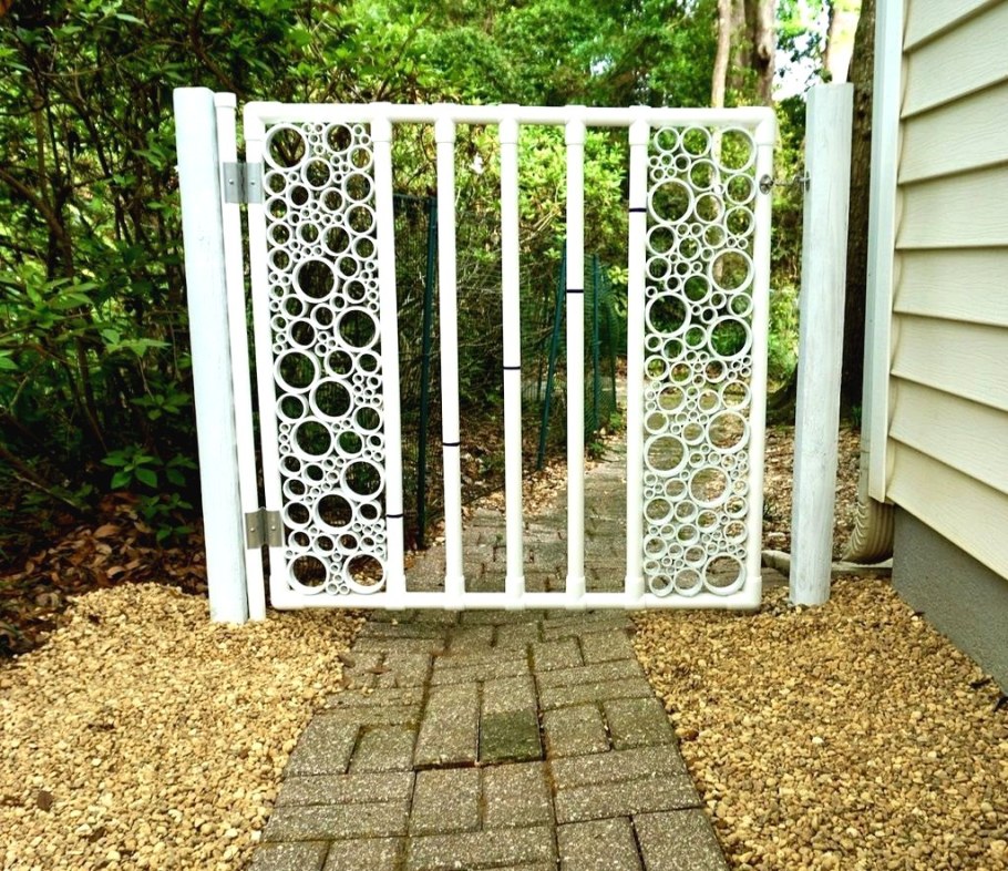 Ограждение из полипропиленовых труб