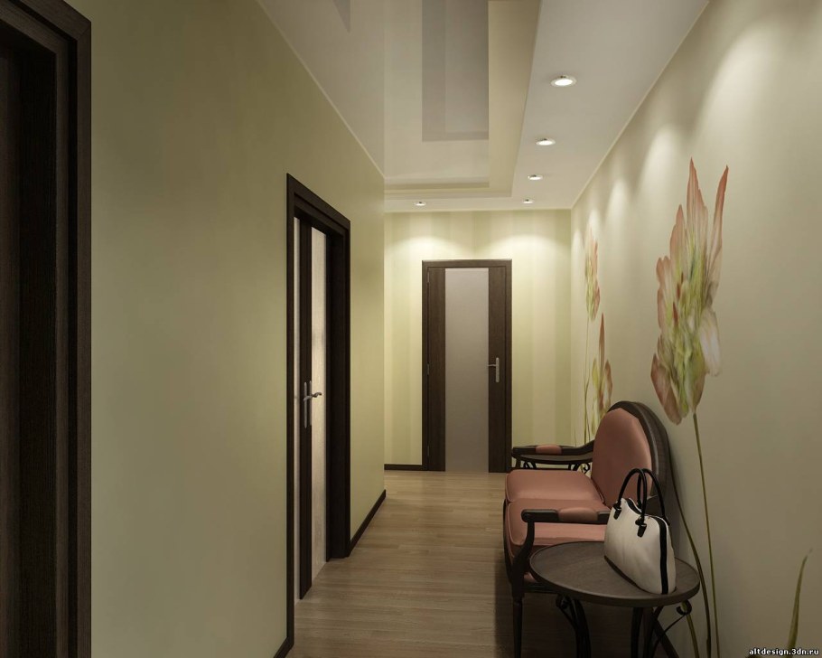 Прихожая с комбинированными обоями